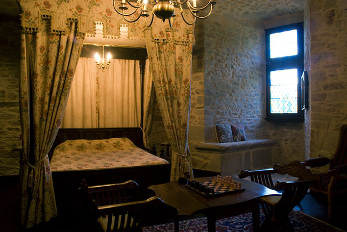 montbrun castle guest bedroom
