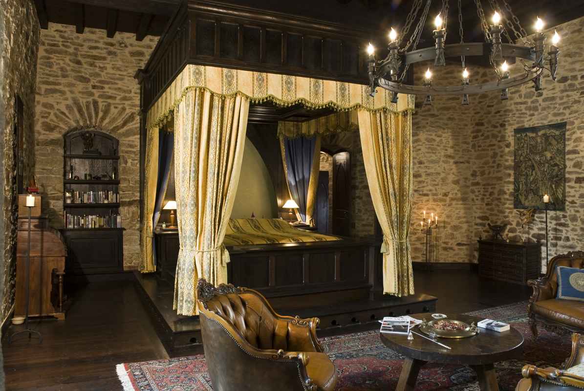 montbrun castle master bedroom